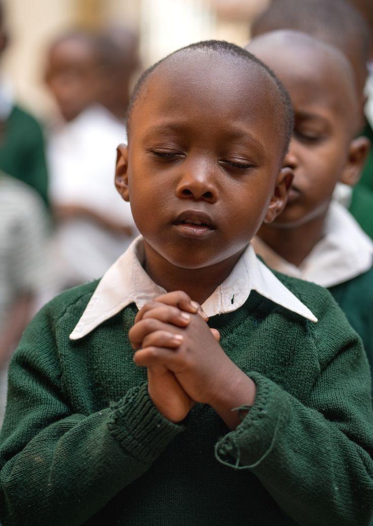 Usilale bila kumshukuru mungu kwa ulinzi alokunyia siku yaleo nzima