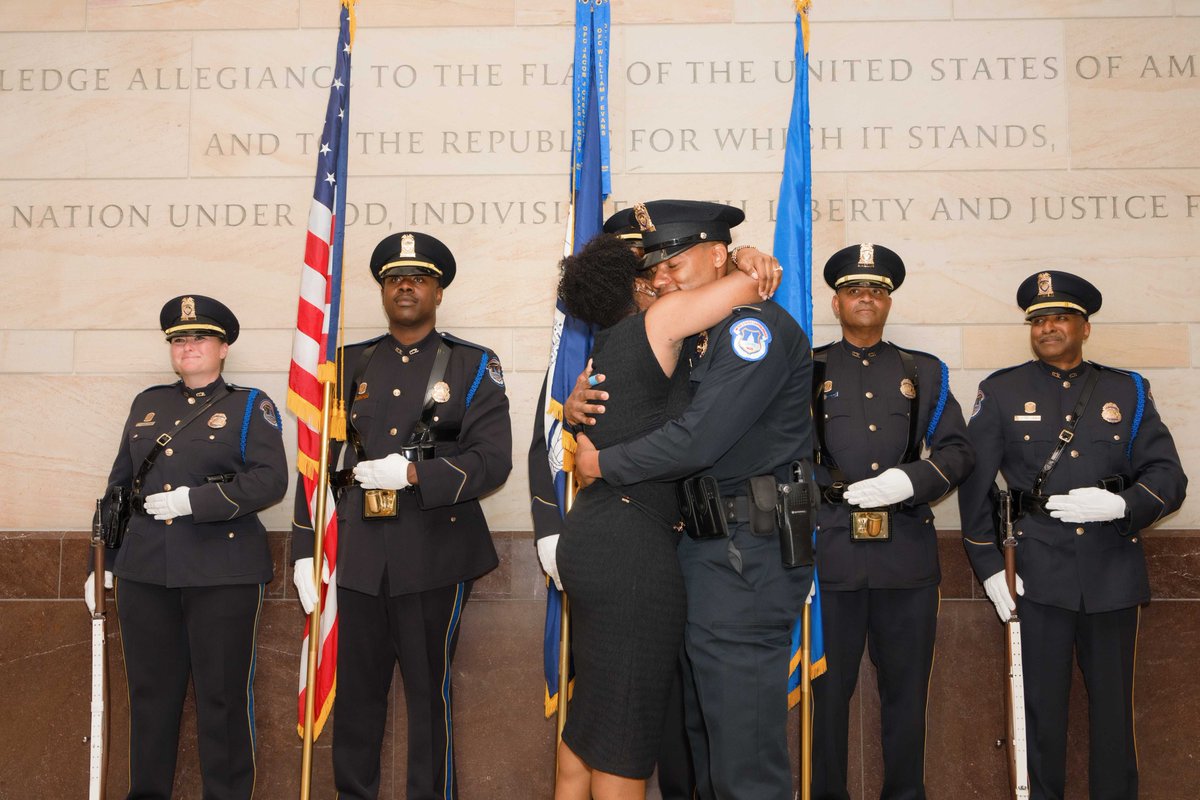CapitolPolice's tweet image. She said YES! Congratulations to one of our recruits who proposed to his girlfriend, after the new officer was sworn into the United States Capitol Police family. What a day! 💍