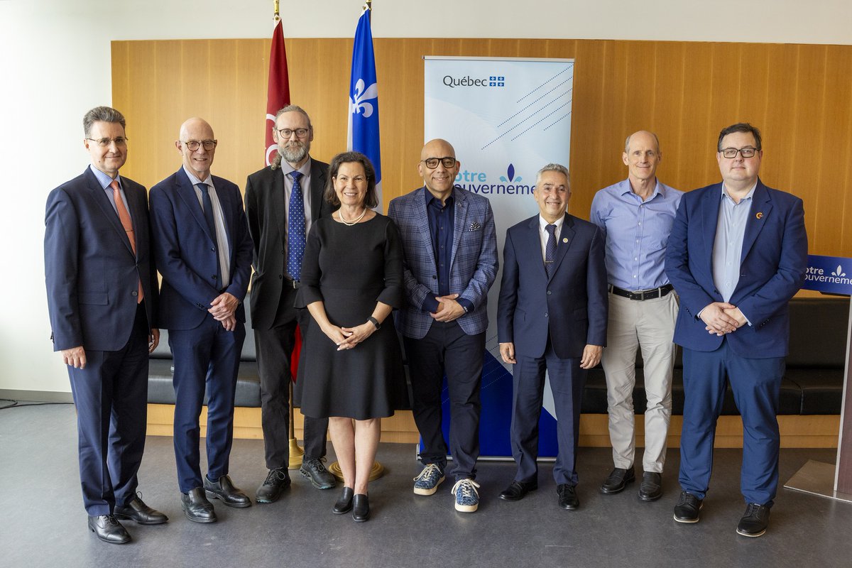 Concordia University (@concordia) on Twitter photo 📣 Annonce ! Le gouvernement du Québec investit 6,2M$ dans le Centre collaboratif sur l’énergie et sa transition (C²ET) de Concordia.
👉 En savoir plus : bit.ly/4j3CQUP
<a href="/economie_quebec/">Économie Québec</a> <a href="/Cskeete/">𝘾𝙝𝙧𝙞𝙨𝙩𝙤𝙥𝙝𝙚𝙧𝙎𝙠𝙚𝙚𝙩𝙚</a> <a href="/KarimZaghib/">Karim Zaghib</a> <a href="/GinaCodySchool/">Gina Cody School of Engineering & Computer Science</a> 📣 Annonce ! Le gouvernement du Québec investit 6,2M$ dans le Centre collaboratif sur l’énergie et sa transition (C²ET) de Concordia.
👉 En savoir plus : bit.ly/4j3CQUP
<a href="/economie_quebec/">Économie Québec</a> <a href="/Cskeete/">𝘾𝙝𝙧𝙞𝙨𝙩𝙤𝙥𝙝𝙚𝙧𝙎𝙠𝙚𝙚𝙩𝙚</a> <a href="/KarimZaghib/">Karim Zaghib</a> <a href="/GinaCodySchool/">Gina Cody School of Engineering & Computer Science</a>