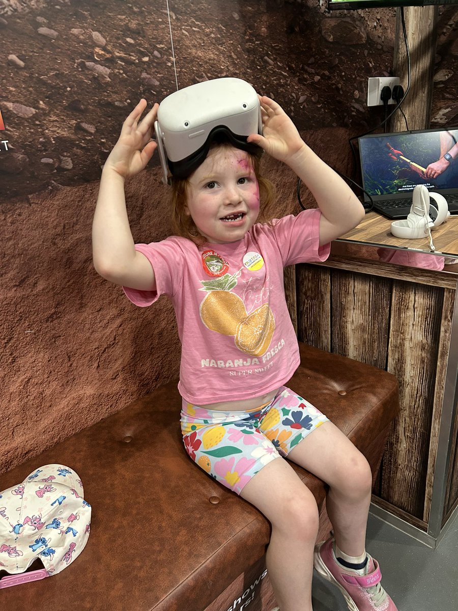 GeoEnergyNI's tweet photo. ☀️Just some of our young ⭐️Rockstars⭐️ proving you’re never too young to learn about Geothermal Energy on Day 3 of the Balmoral Show 
#Geothermal
#balmoralshow https://t.co/4rcfuHqaKv