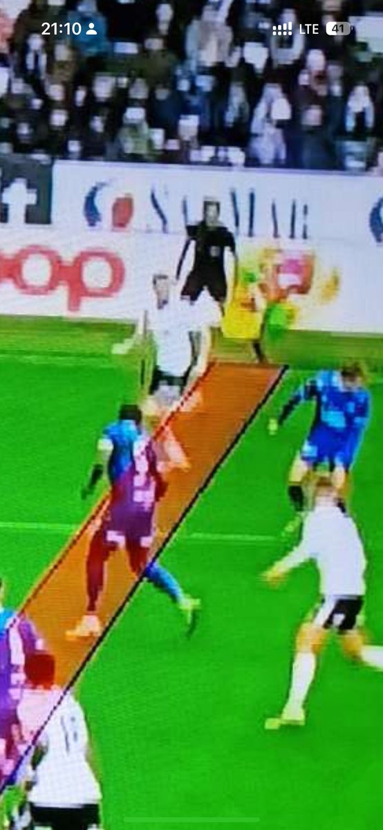 Enig at det e offside, men kor i helvette sett dem linja?