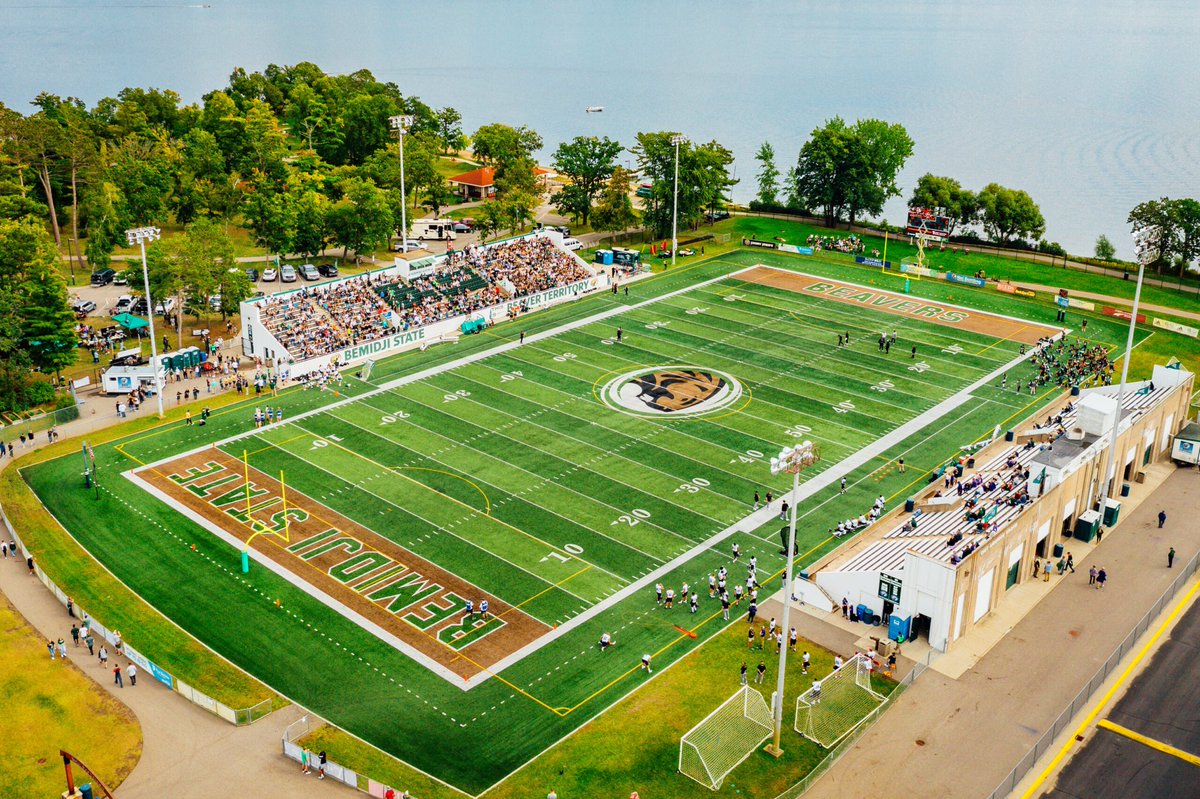 #BeaverTerritory 🏈🦫🟢⚪️⚫️