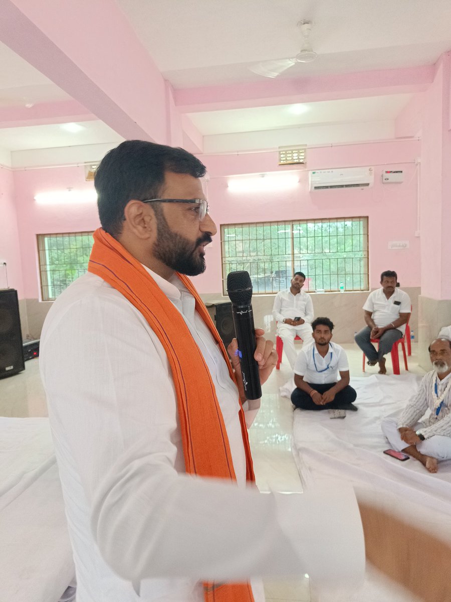 sudarsandasINC's tweet photo. Sarboday Sankalpa Shibir at Konark for Puri District started today.
ପୁରୀ ଜିଲ୍ଲାର ସର୍ବୋଦୟ ସଂକଳ୍ପ ଶିବିର ଅନୁଷ୍ଠିତ ହେଲା ଆଜିଠୁ l
@RGPRSOdisha 
@INCOdisha https://t.co/CCjq0quMKh