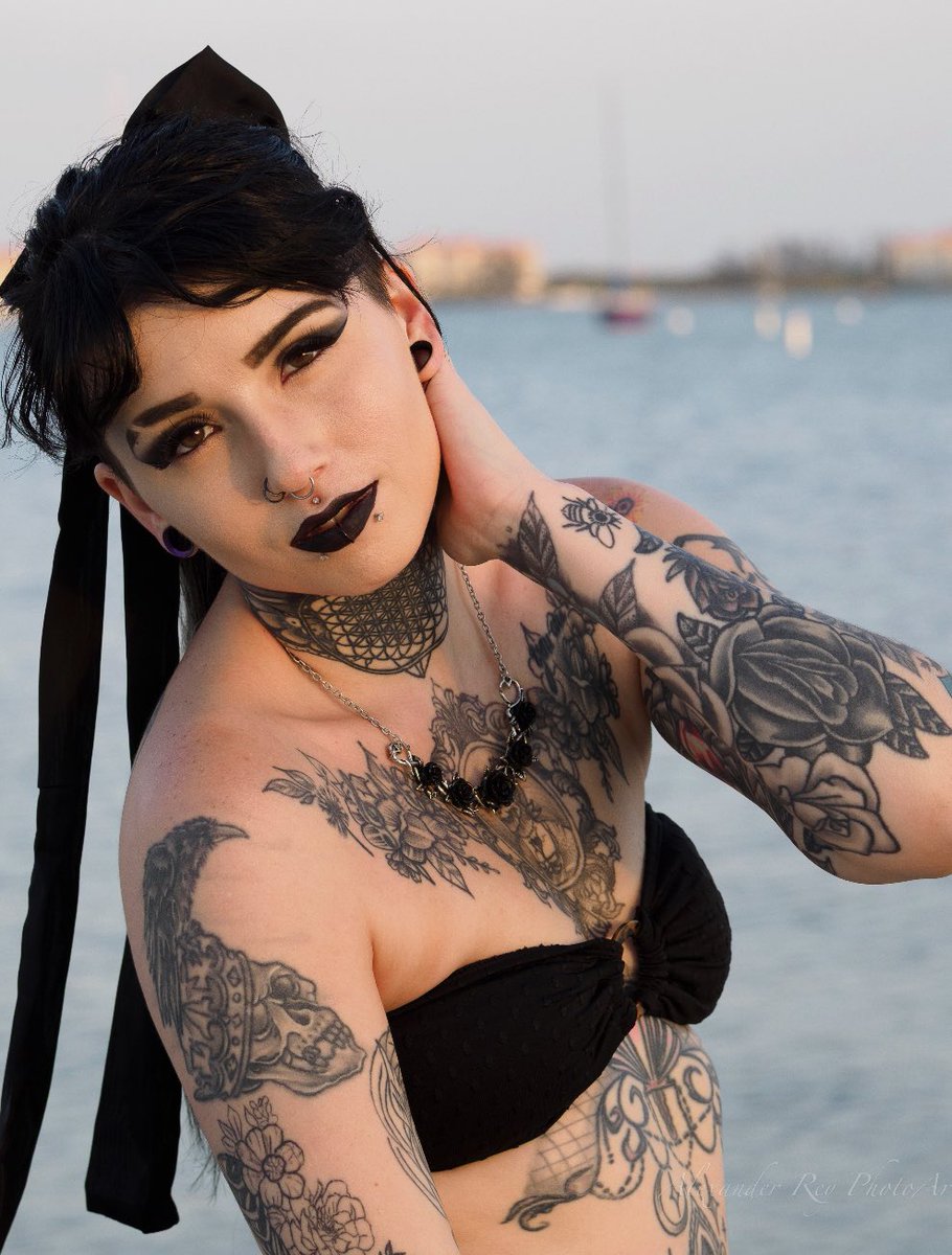 Introducing our newest bae. This is Siren Ripley! She’s ready to rumble so hit us up if you have a good match for her.