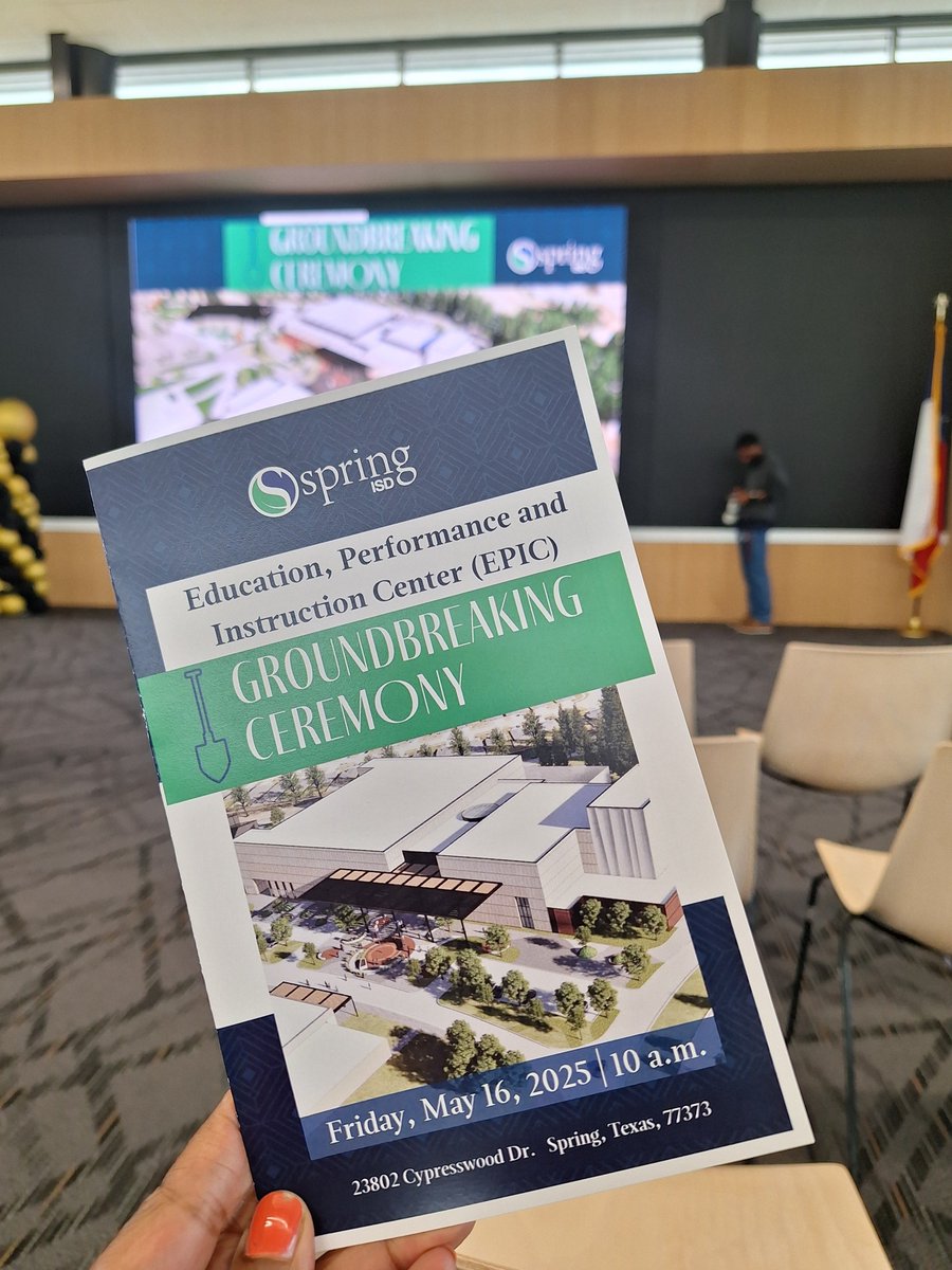 sredmonj's tweet image. Our @SpringISD_CTE director and @SISDCTEAdvisory Board business partners were excited to share the vision for CTE at the coming Education, Performance and Instruction (EPIC) Center at today's groundbreaking. This will be a place for our students to shine ⭐🌞