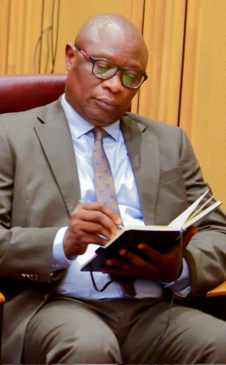 Mon autre Univers...C'est ça ma vie ! Bon début de week-end à tous sans exception aucune.