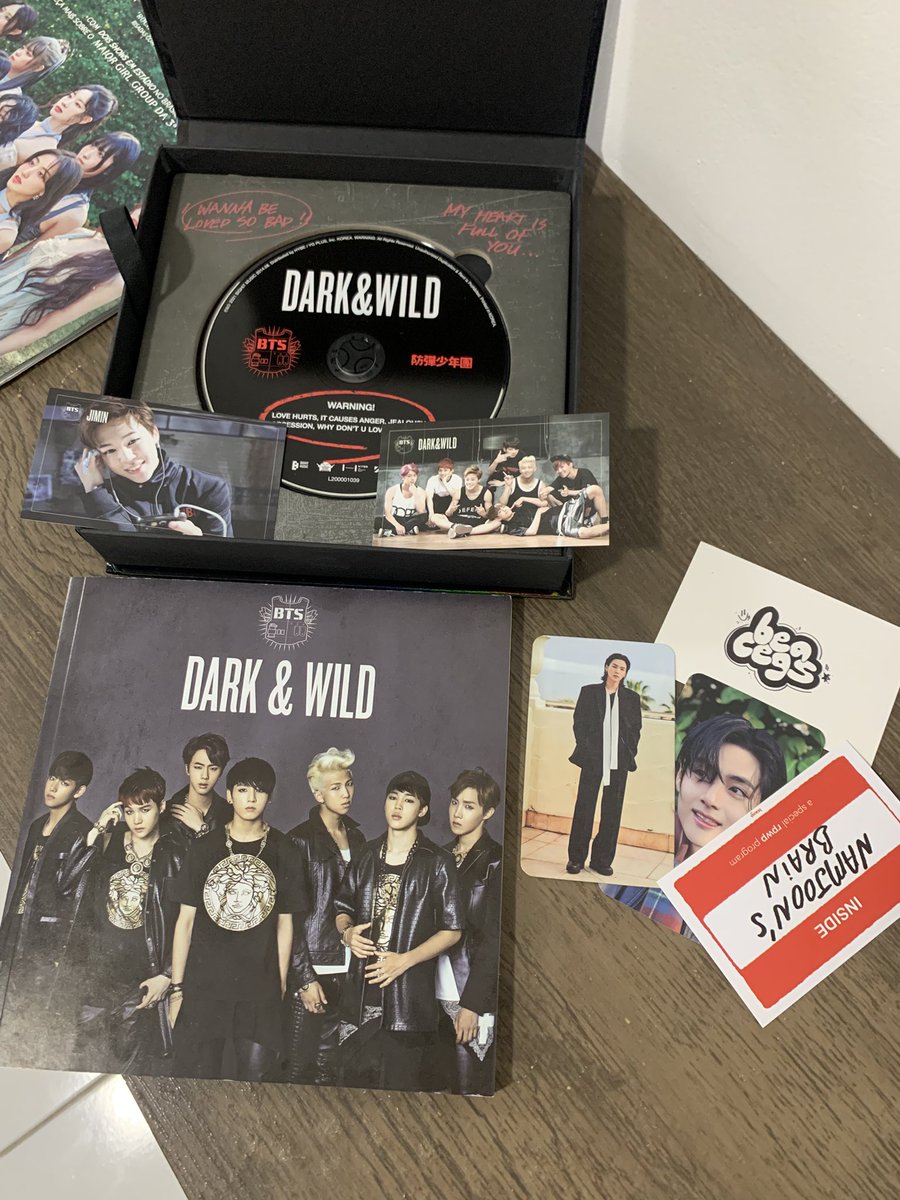 jinfinancas's tweet photo. feedback positivo para a @springitae por me trazer esse album perfeito maravilhoso 🩷 veio tudo bem embalado certinho e ceg super organizada ! muito obrigada bea!! 🫶🏼 #beacegsfeedbacks https://t.co/p9T7hMBzxh