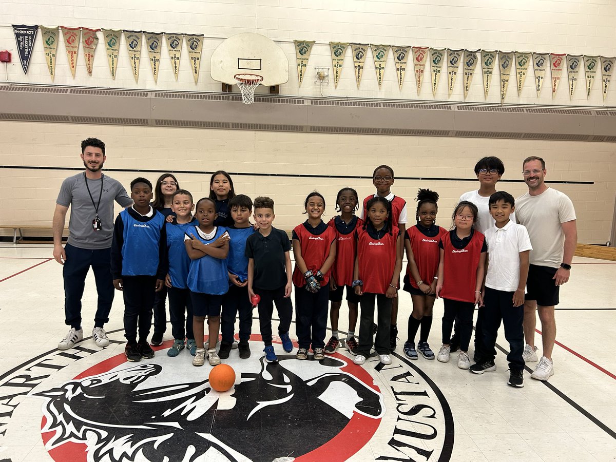 Thank you to Mr. Marrese and Mr. Fazio for a fun and competitive intramural soccer season! Thank you to our Primary students who participated every recess and to the Junior and Intermediate volunteers for refereeing and score keeping. We look forward to starting again next year!