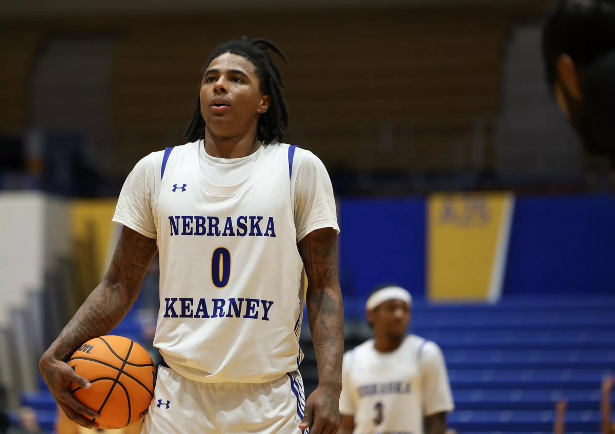 Small College Hoops tweet media