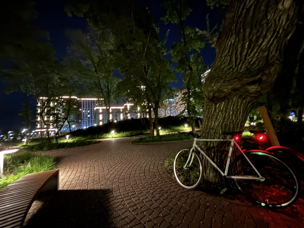 Мои новые любимы очки и наконец-то перетянул все спицы и у меня снова ровные колеса 🥳