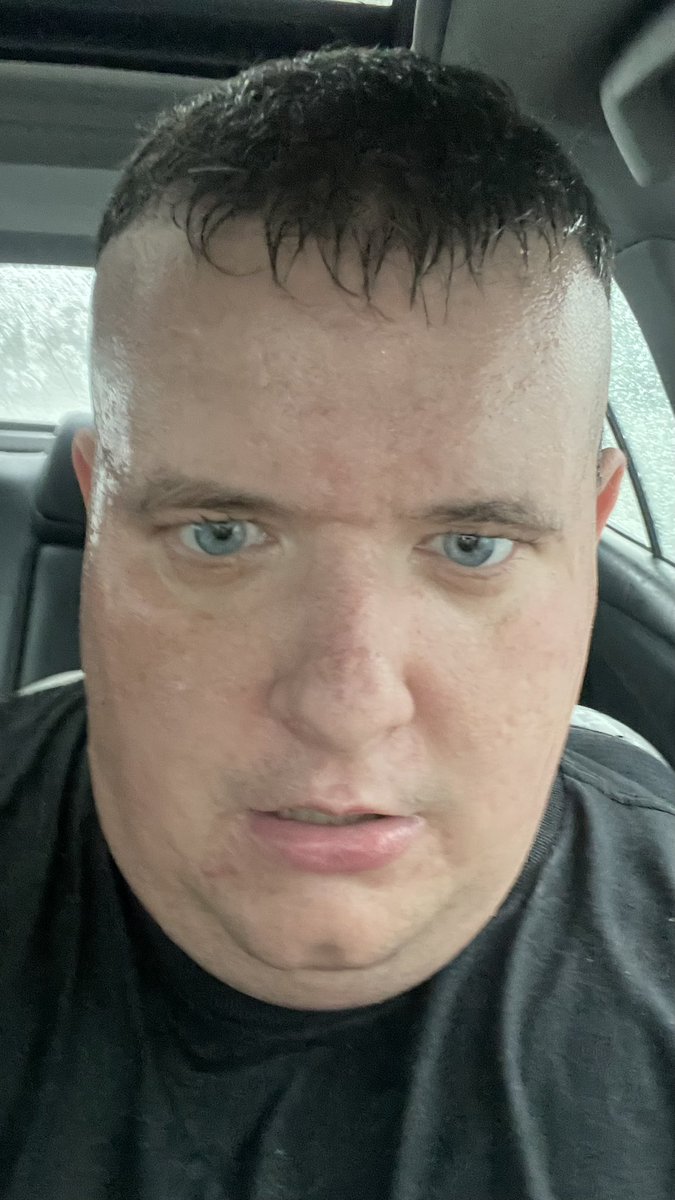 Soaked and washed up just got off work walking to the car!
Felt like a hurricane out there
Hat almost blew off my head.