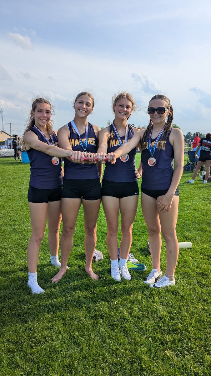 Maumee Track & Field (@maumeetrack) on Twitter photo NBC Championship at Eastwood
3rd Place in the 4x200
- Season Best time of 1:53.20
Evelyn Boyett, Ainsley Heckman, Jaiden Kovar, Miriam Findling
<a href="/MaumeePanthers/">Maumee Panthers</a> NBC Championship at Eastwood
3rd Place in the 4x200
- Season Best time of 1:53.20
Evelyn Boyett, Ainsley Heckman, Jaiden Kovar, Miriam Findling
<a href="/MaumeePanthers/">Maumee Panthers</a>