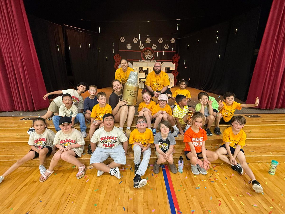 Congratulations to Mrs. Fischer's 2nd grade class for winning the Kinder - 2nd grade golden trophy!🏆  #GrowingGreatness