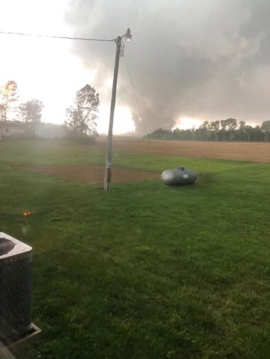 Tornado in Southwest Indiana 😳