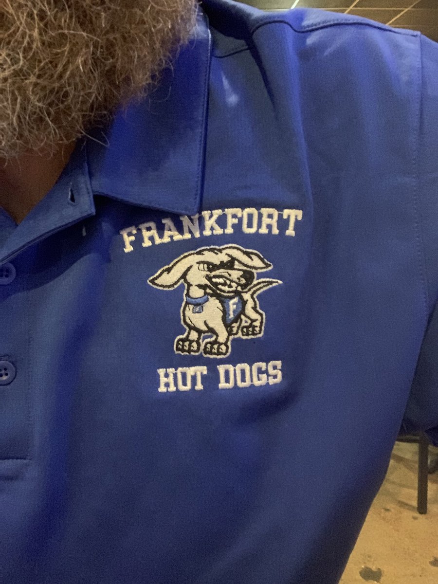 KinzieLikeABoss's tweet photo. You will NEVER convince me that this isn’t the best logo/mascot in Indiana. #F1GHT #LYB #DirtDogs https://t.co/EjIY0ZHXDZ