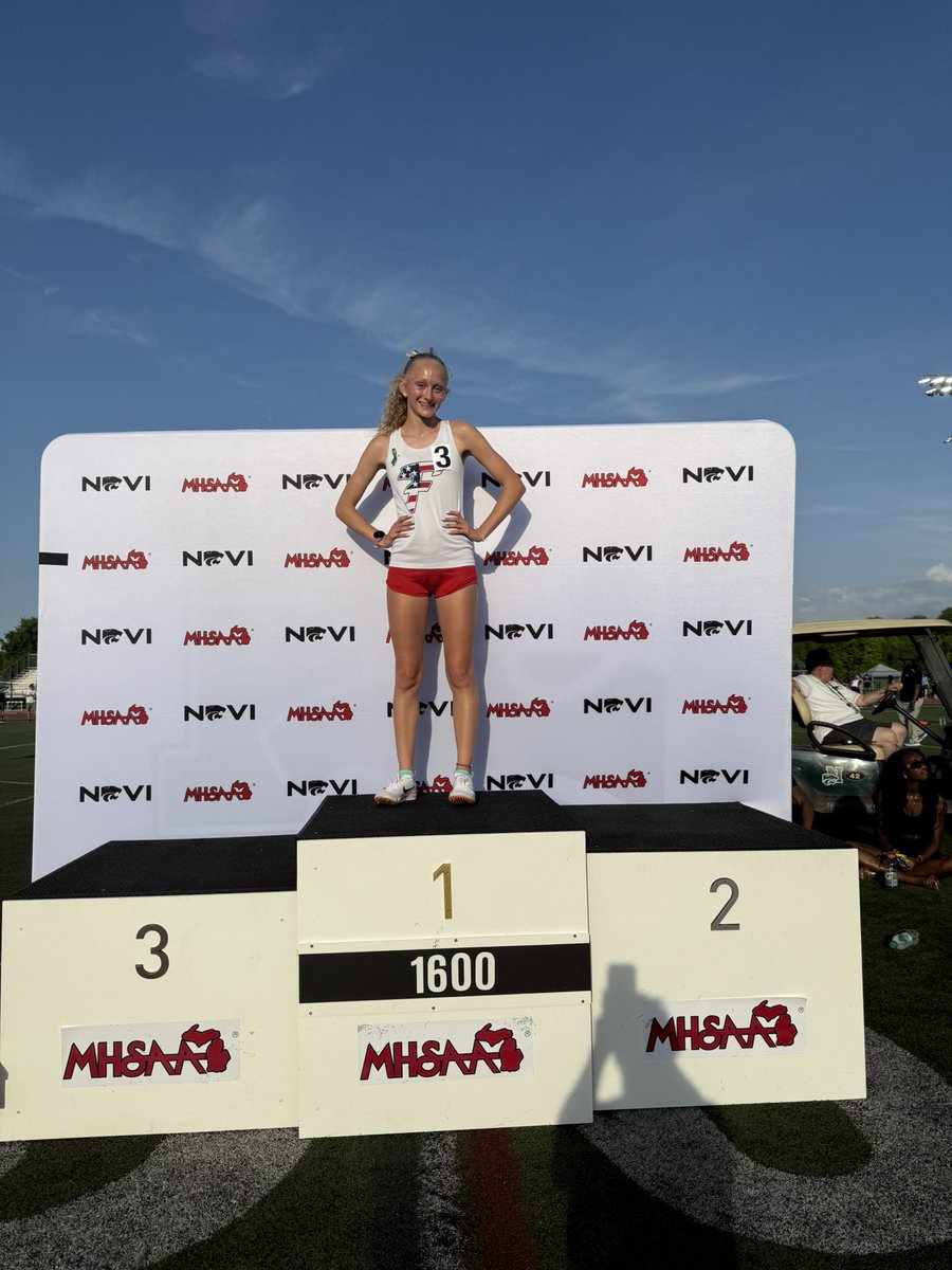 Robert Voss tweet media