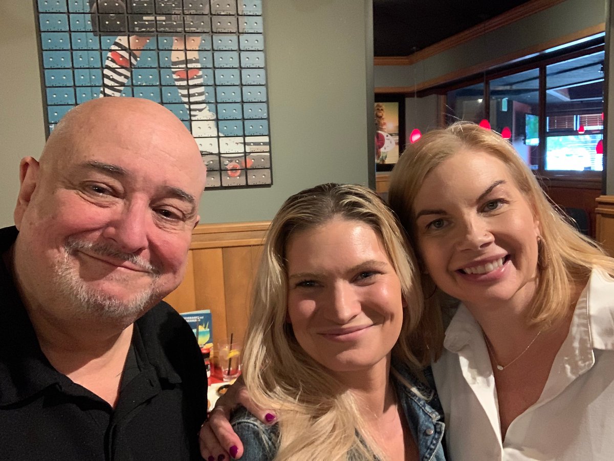 TalkingPictures's tweet photo. Had a terrific lunch with these two lovely ladies today. #KaitiWallen star of the new film #FindingNicole and #NicoleBeverly on whom the film is based.
#ScreenChatter #FilmPremiere #drama #domesticabuse https://t.co/HSXwmVGtVl