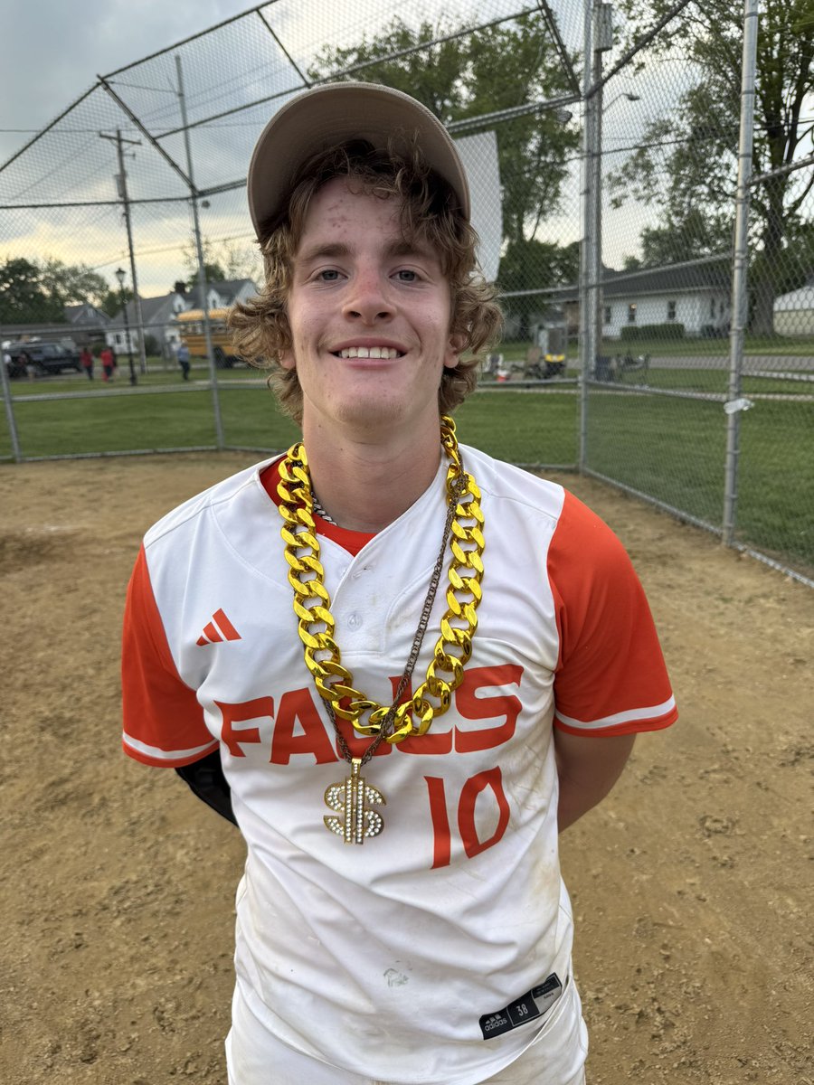 The Tigers took down the Mathews Mustangs tonight with a score of 7-5. Senior Ethan Powell was “Ballin”going 3-3 at the plate with 1 RBI and 1 R.