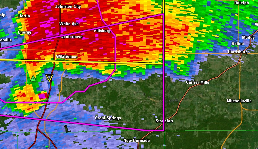 NWSPaducah's tweet photo. 5/16/2026 6:20 pm: TORNADO EMERGENCY! Very dangerous storm with a CONFIRMED TORNADO just south of Marion, IL!  SEEK SHELTER NOW if you live near or north of Creal Springs, IL and near Carrier Mills! This is a life threatening storm!!! https://t.co/5lJyseY4pG