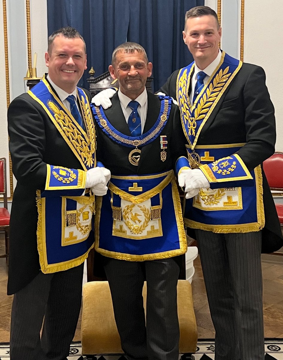 The true essence of freemasonry. The badges have changed but our characters have not. I would suggest it’s quite rare to have a trilogy of grand officers from the same lodge. What a picture though ❤️🙏🏻
