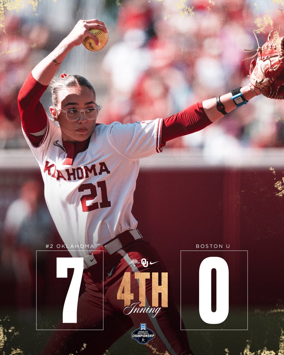 OU_Softball's tweet photo. workin' with a lead in the fourth. https://t.co/e6hf5JihhL