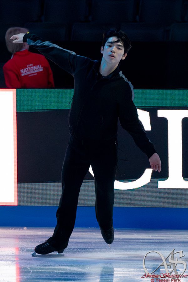 아침부터 마음 좋아져어 ! 
준환이 만나기 D-13..🫧