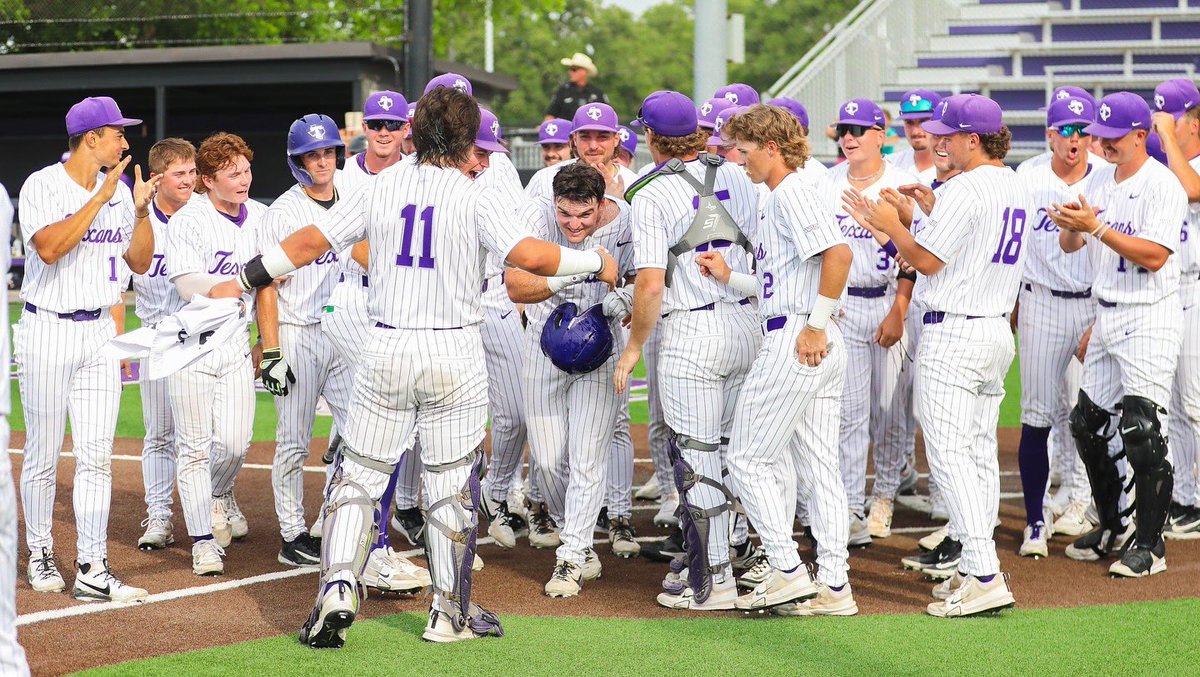 Tarleton State Baseball tweet media
