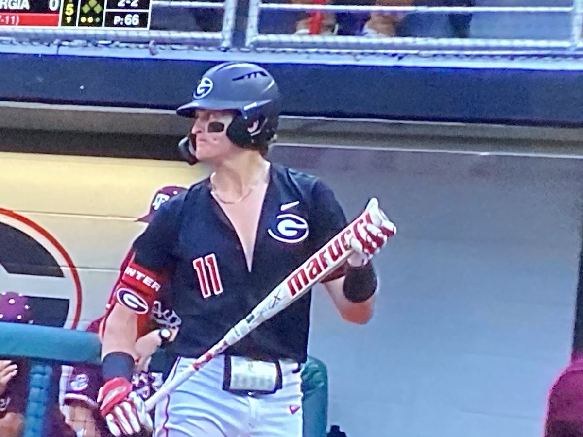 Classic 1970’s gigolo look by Georgia hitters tonight