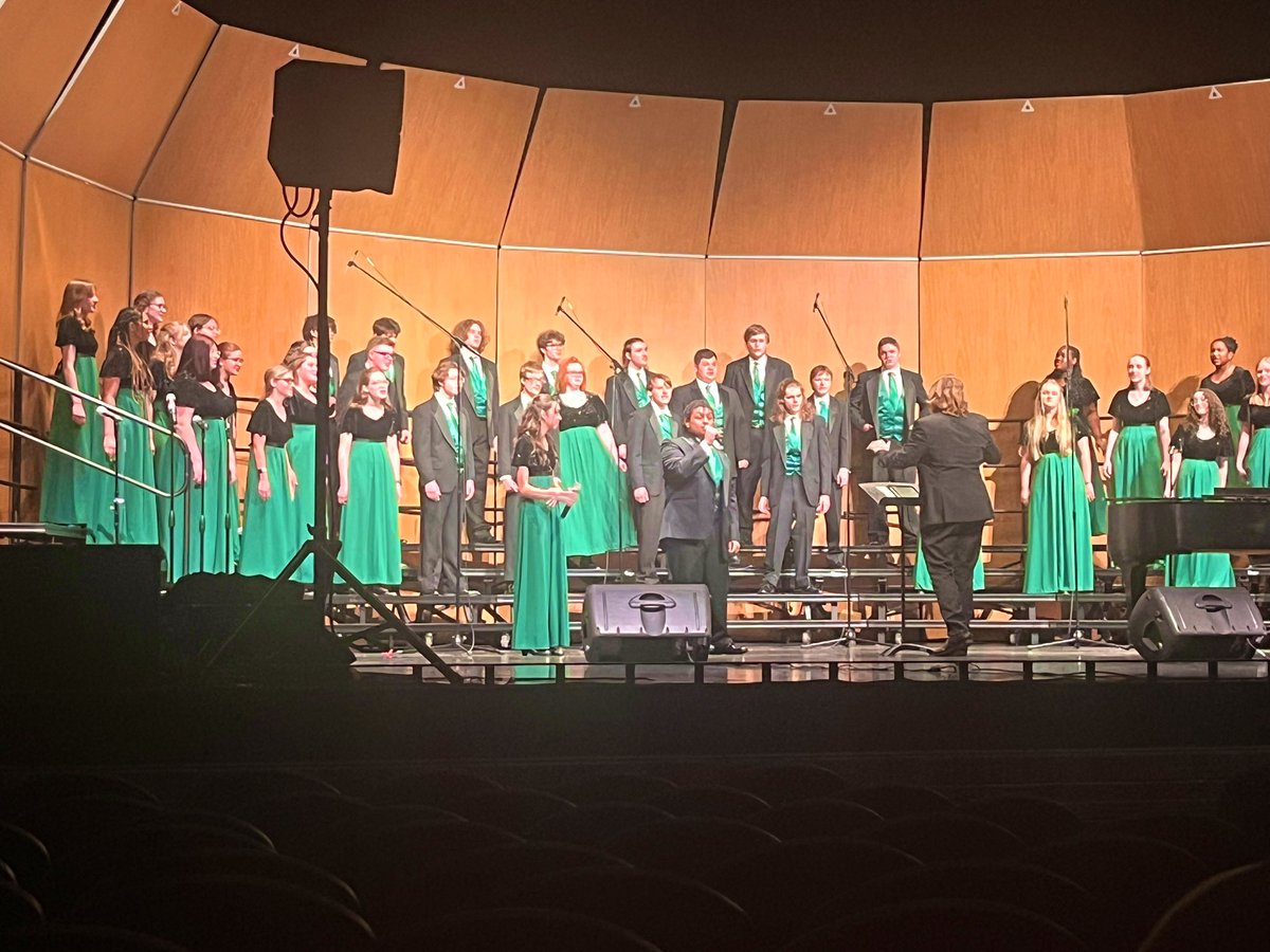 Mrs. Witty tweet media