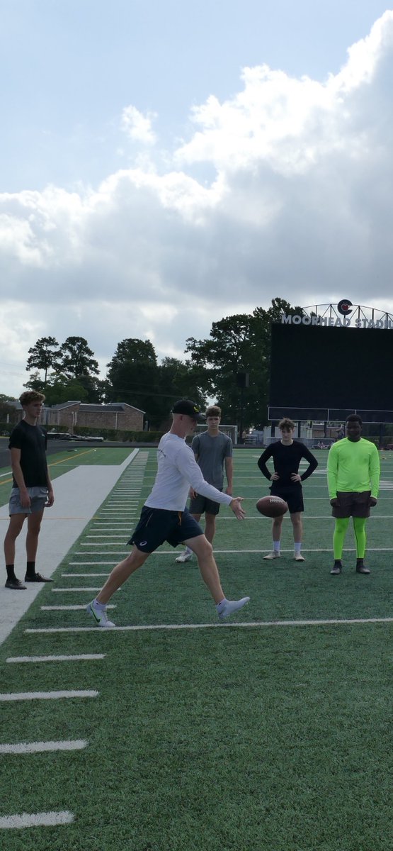 LESSONS AVAILABLE BOTH DAYS THIS WEEKEND!!