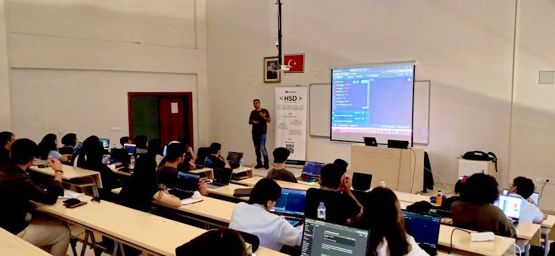 fatihiosdev's tweet image. 🚀 Flutter Bootcamp’imiz ikinci haftasında.

📆 Yarın kaldığımız yerden devam ediyoruz!

Bu hafta:
🧑‍🏫 Provider
🏗️ MVVM Mimarisi
🌐 Dio ile API işlemleri
📱 App Icon &amp;amp; Splash Screen Özelleştirme
🧭 BottomNavigationBar
ve çok daha fazlası..

#Flutter #Bootcamp #MobileDevelopment 💙