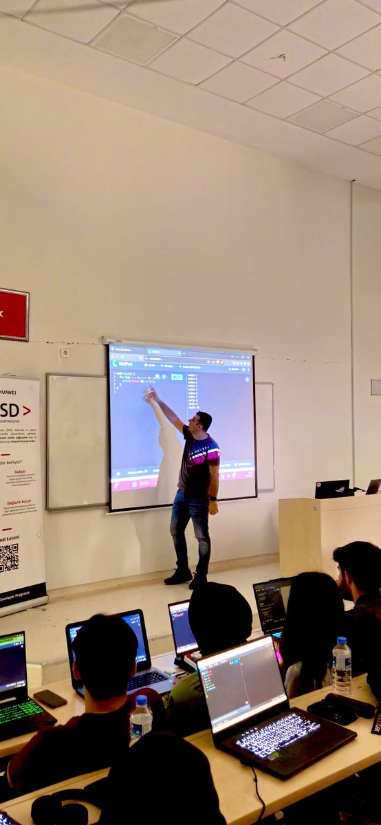 fatihiosdev's tweet image. 🚀 Flutter Bootcamp’imiz ikinci haftasında.

📆 Yarın kaldığımız yerden devam ediyoruz!

Bu hafta:
🧑‍🏫 Provider
🏗️ MVVM Mimarisi
🌐 Dio ile API işlemleri
📱 App Icon &amp;amp; Splash Screen Özelleştirme
🧭 BottomNavigationBar
ve çok daha fazlası..

#Flutter #Bootcamp #MobileDevelopment 💙