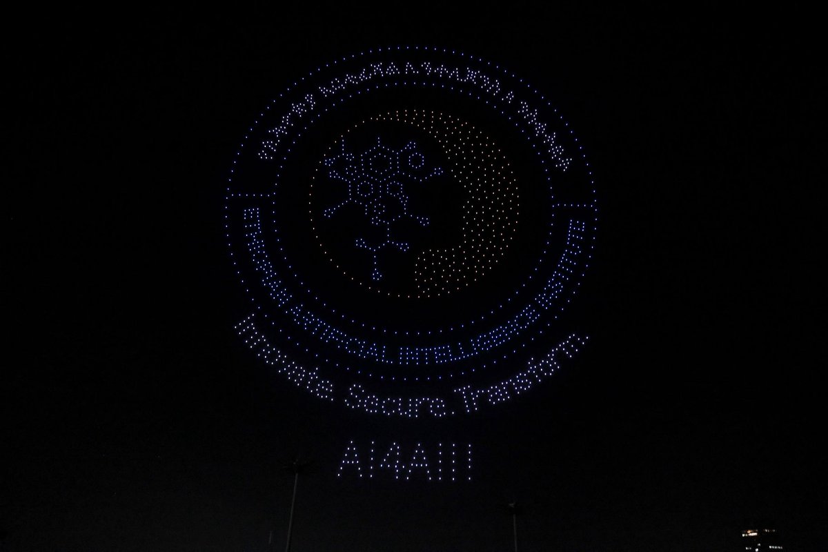 ETEX_Ethiopia's tweet photo. #ETEX 2025 lit up the skies with Africa’s biggest drone show! A jaw-dropping fusion of light, innovation, and national pride at the Gala Dinner — setting the tone for a bold tech future. Ethiopia, you soared tonight!
#InnovationInAfrica #DigitalEthiopia #GalaDinnerETEX #SmartAfrica #TechSpectacle
#DronesOfAfrica #EthiopianTech #AIAndRobotics #LightUpTheSky #TechEvent2025