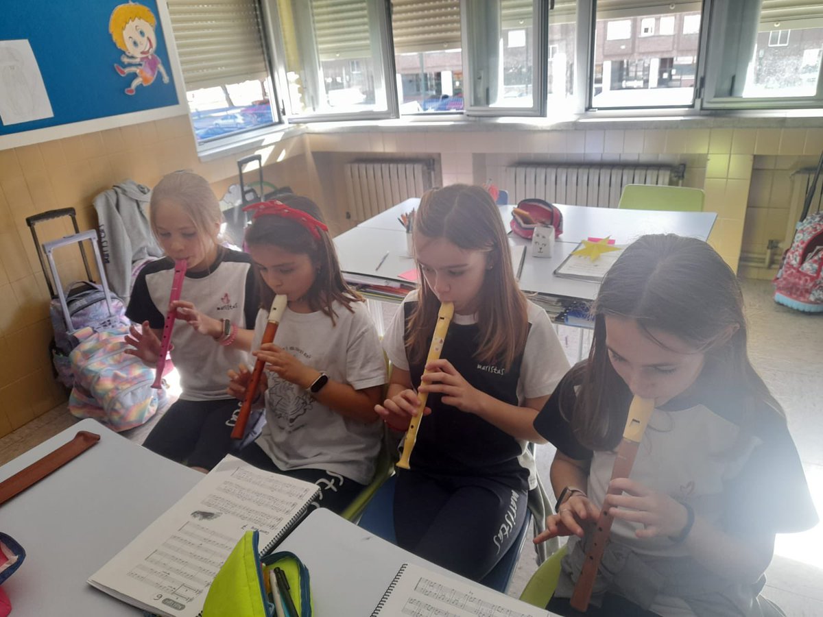 MaristasInmaculadaVa tweet media