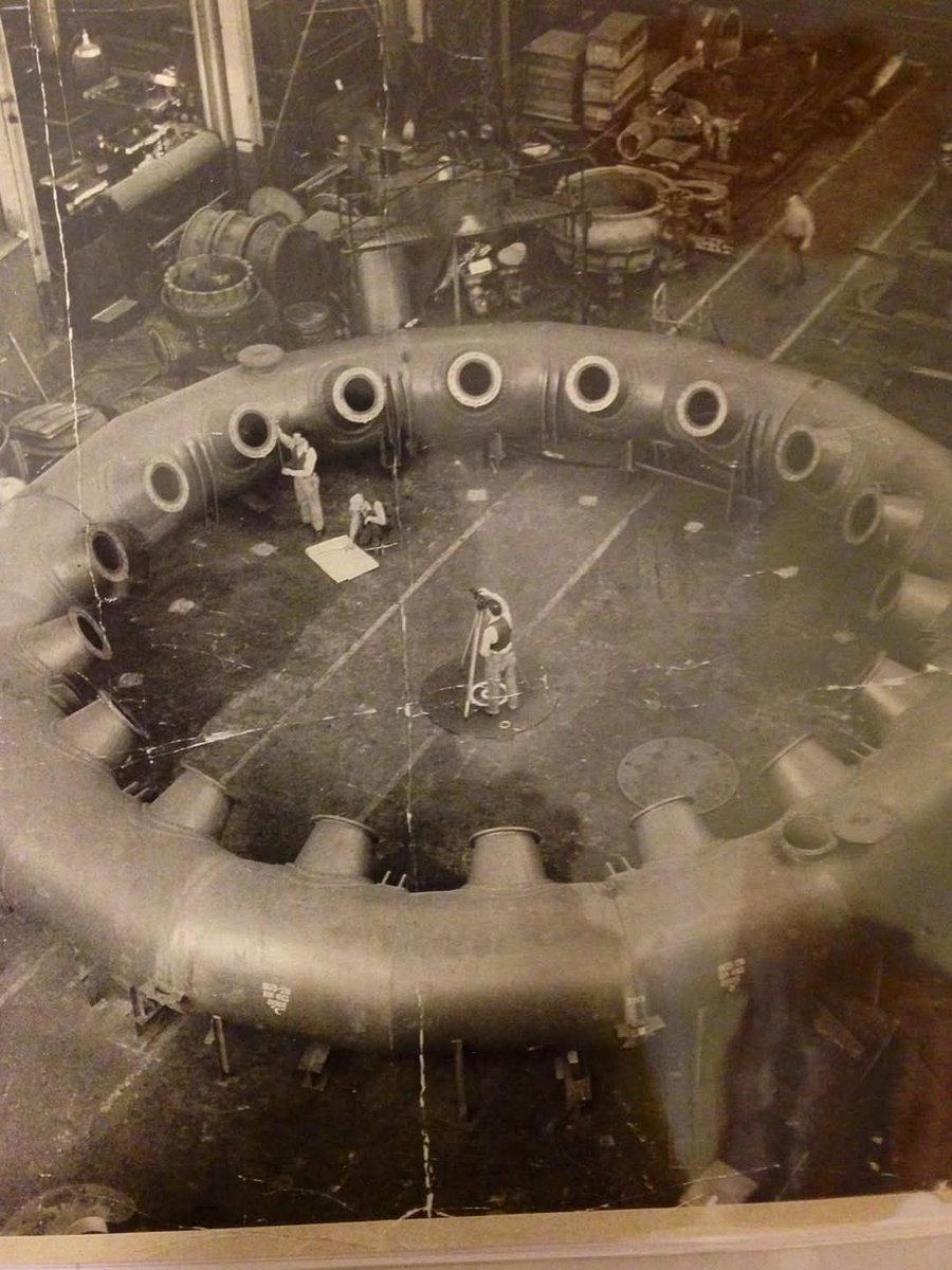 grizzledcheese's tweet image. Bethlehem steel.
Family photo.
Grandfather is the one with tape measure.
No info other than that.