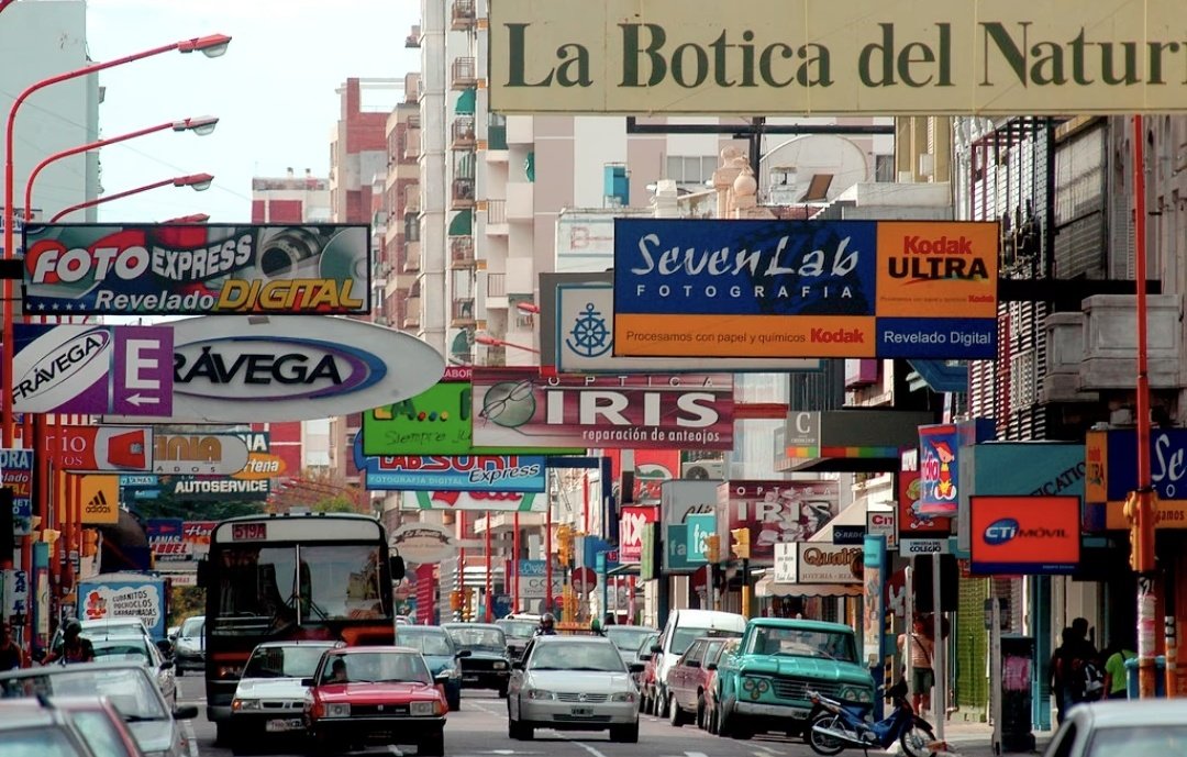 TomasDellElce's tweet photo. No llores porque se terminó, sonrie porque sucedió.

Bahía Blanca volverá a ser grande y me pasaré sistemáticamente por donde no da el sol toda política pública pro ciclovia, agenda verde y anti-industria. https://t.co/kNv98AxuKu