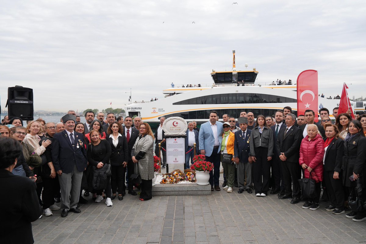 YarennKoparann's tweet photo. 106 yıl önce atılan ilk adımın izindeyiz. 🇹🇷
Resul Emrah Şahan’ın Silivri’den kaleme aldığı mesajı paylaşmak benim için onurdur.

“Zor zamanlarında da, güzel günlerinde de kalbimiz seninle Resul Emrah Şahan; asla yalnız değilsin.”

@REmrahSahann  🫶🏻 https://t.co/lCZdcUnY9R