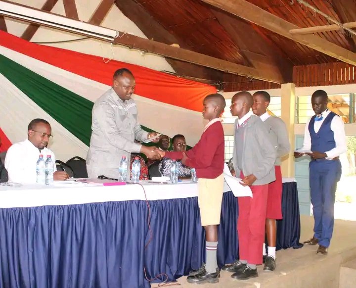 Public participation in PBB is a constitutional requirement in Kenya,ensuring  citizens  actively involved in the planning and allocation of resources.Lake Region budget hub on Friday 16th 2025 Presetend  Memos to parliamentary budget committee in  Tranzoia  and   Migori county.