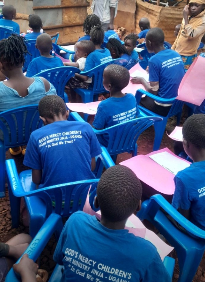 GodJinja's tweet image. *Learning Beyond Walls*: &quot;Our children are making the most of their holiday break with outdoor classes! At God&apos;s Mercy Children&apos;s Home Ministry, we believe every moment is an opportunity to learn and grow. #KidsLearning