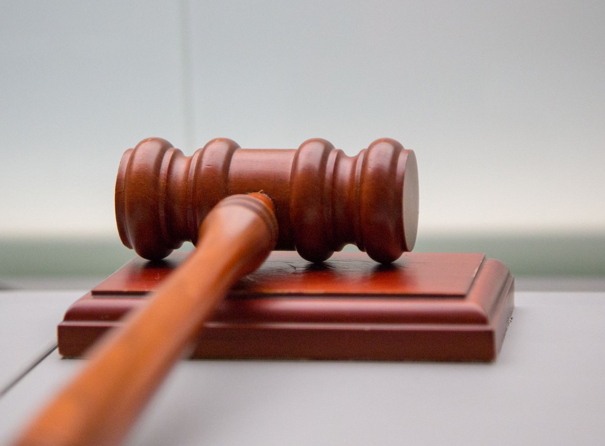 IntlCrimCourt's tweet image. In #ICC proceedings:
➡ trials are fair;
➡ the Prosecution is independent;
➡ defendants&apos; rights are upheld;
➡ victims&apos; voices are heard;
➡ participating victims and witnesses are protected.

Learn more ⬇️
icc-cpi.int/about/the-court

#ICCProcess