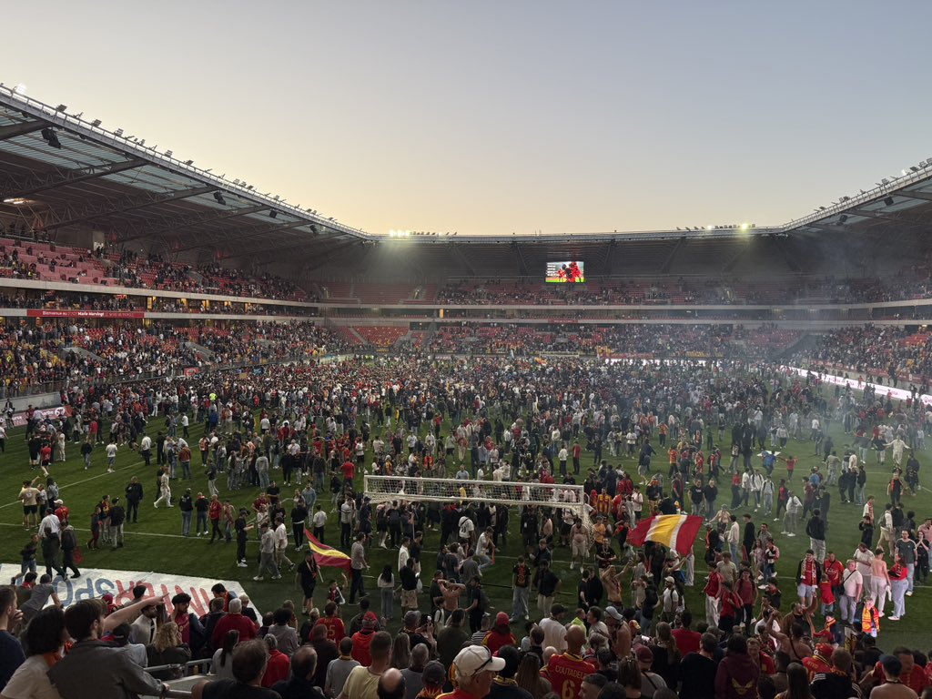 Sim 🔴🟡 tweet media