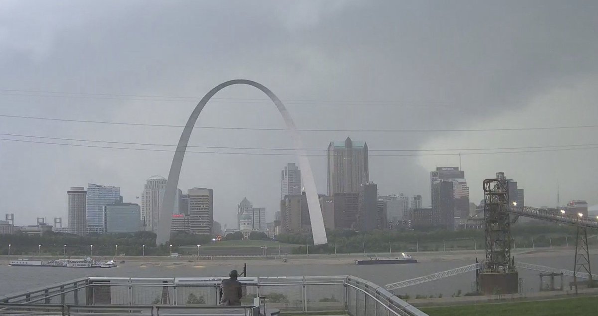 PettusWX's tweet image. Oh my goodness.