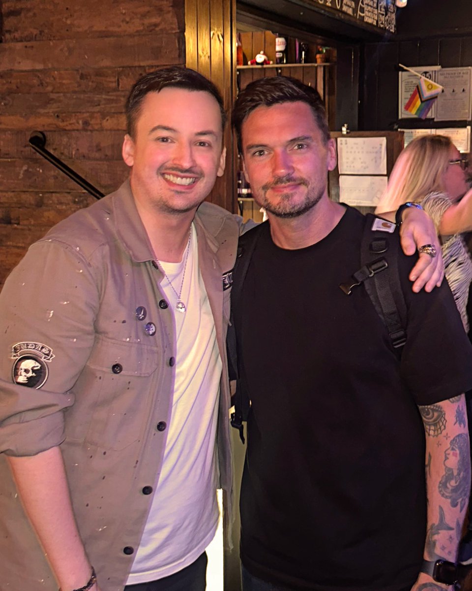markwillis1993's tweet image. This guy never fails to crack me up! It was great seeing @JackSkipper again this week 🙌 I laughed so much and may have learnt some new dance moves too NGL 😂 go and see his hilarious show #Skint if you can!