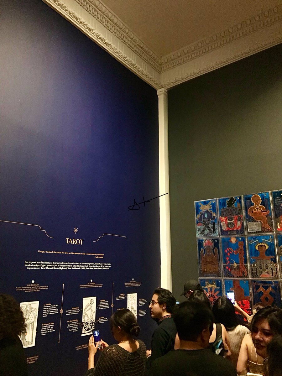 JLSantiagoG's tweet image. Encontramos algunas obras preferidas que ya se han expuesto en otros #museos como las del #DrAtl. Incluso, fue una sorpresa re encontrarme con mi obra #preferida dentro del mundo del arte: “#Galaxia” del buen #Tamayo.