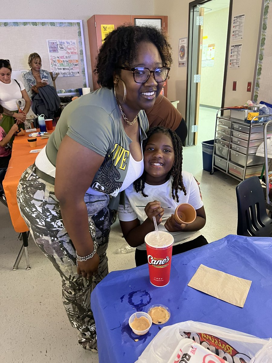 Nicole Valdez (@teachwithnicole) on Twitter photo Celebrated all the growth in 2nd grade with a family picnic! <a href="/KujawaES_AISD/">Kujawa Elementary</a> <a href="/AldineISD/">Aldine ISD</a> Celebrated all the growth in 2nd grade with a family picnic! <a href="/KujawaES_AISD/">Kujawa Elementary</a> <a href="/AldineISD/">Aldine ISD</a>