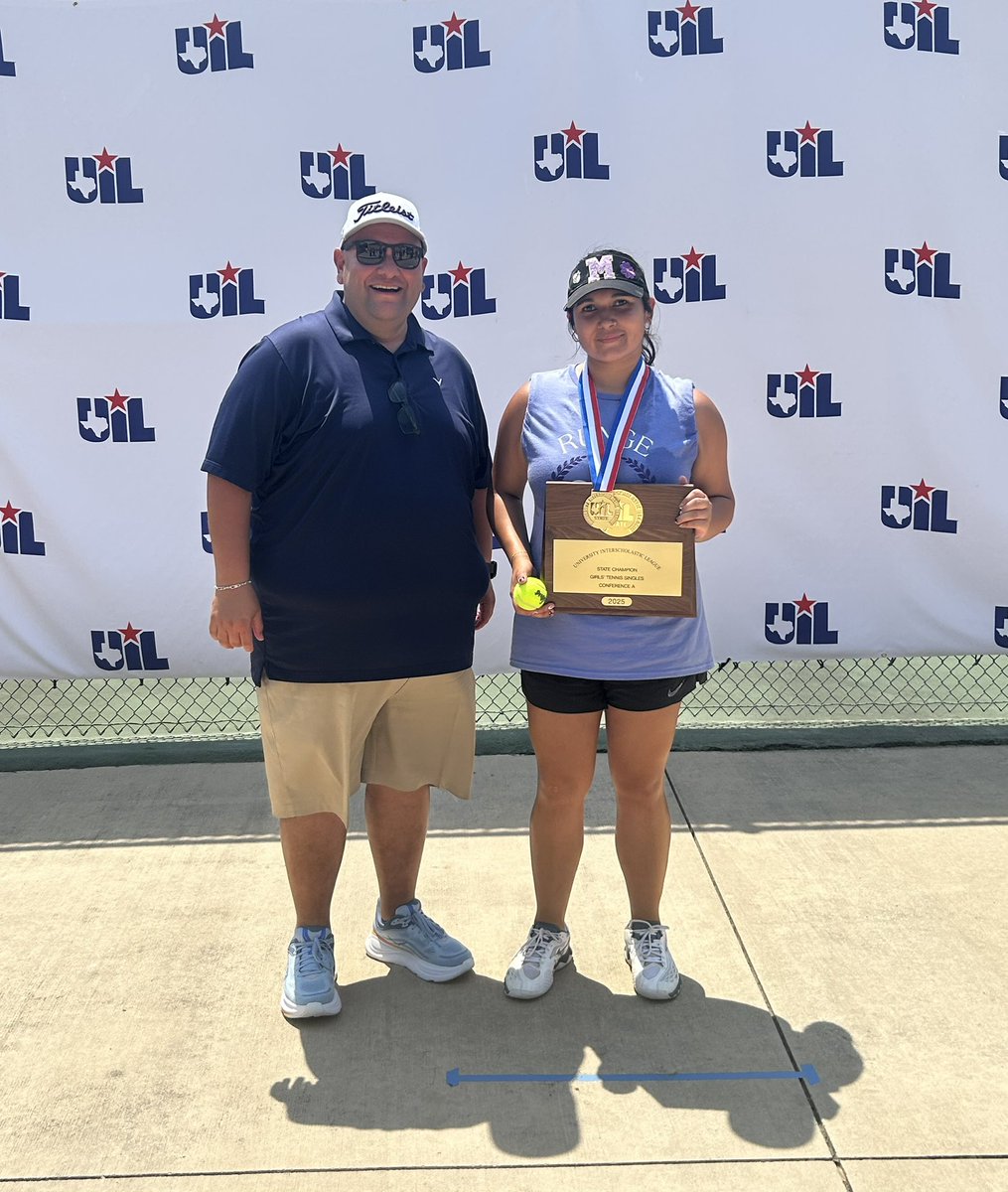 HectorLeadsTX's tweet photo. We have a STATE CHAMPION! #CUsRise https://t.co/ZuVFlQeRHU