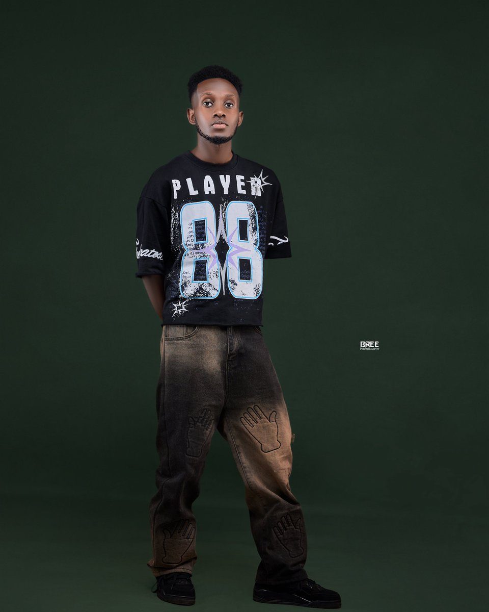 ⚫️🖤🦅
📸: @breephotography_ug