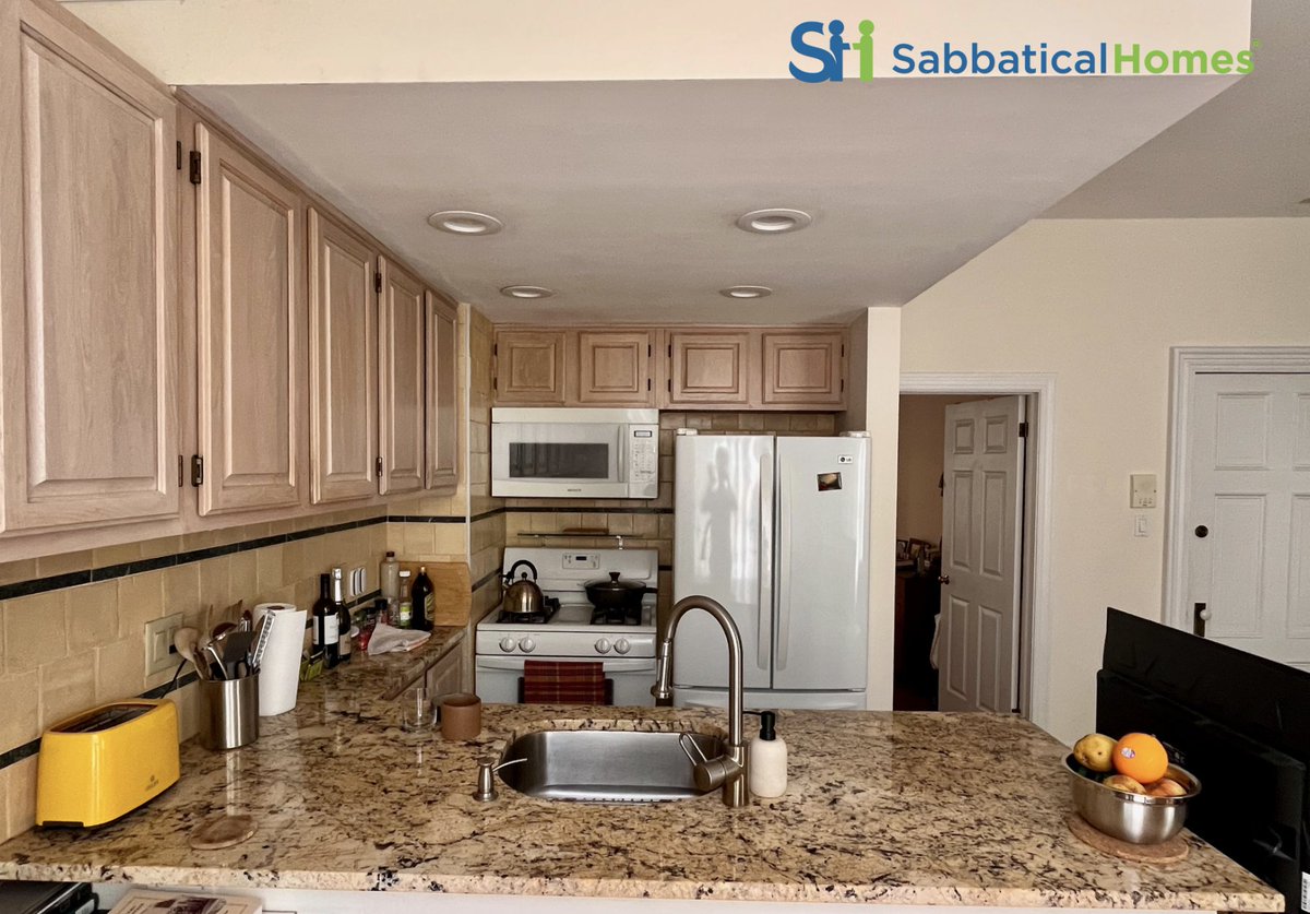 Subletting my Philly apartment for Academic Year 25-26. Please spread the word!

sabbaticalhomes.com/rental/165783