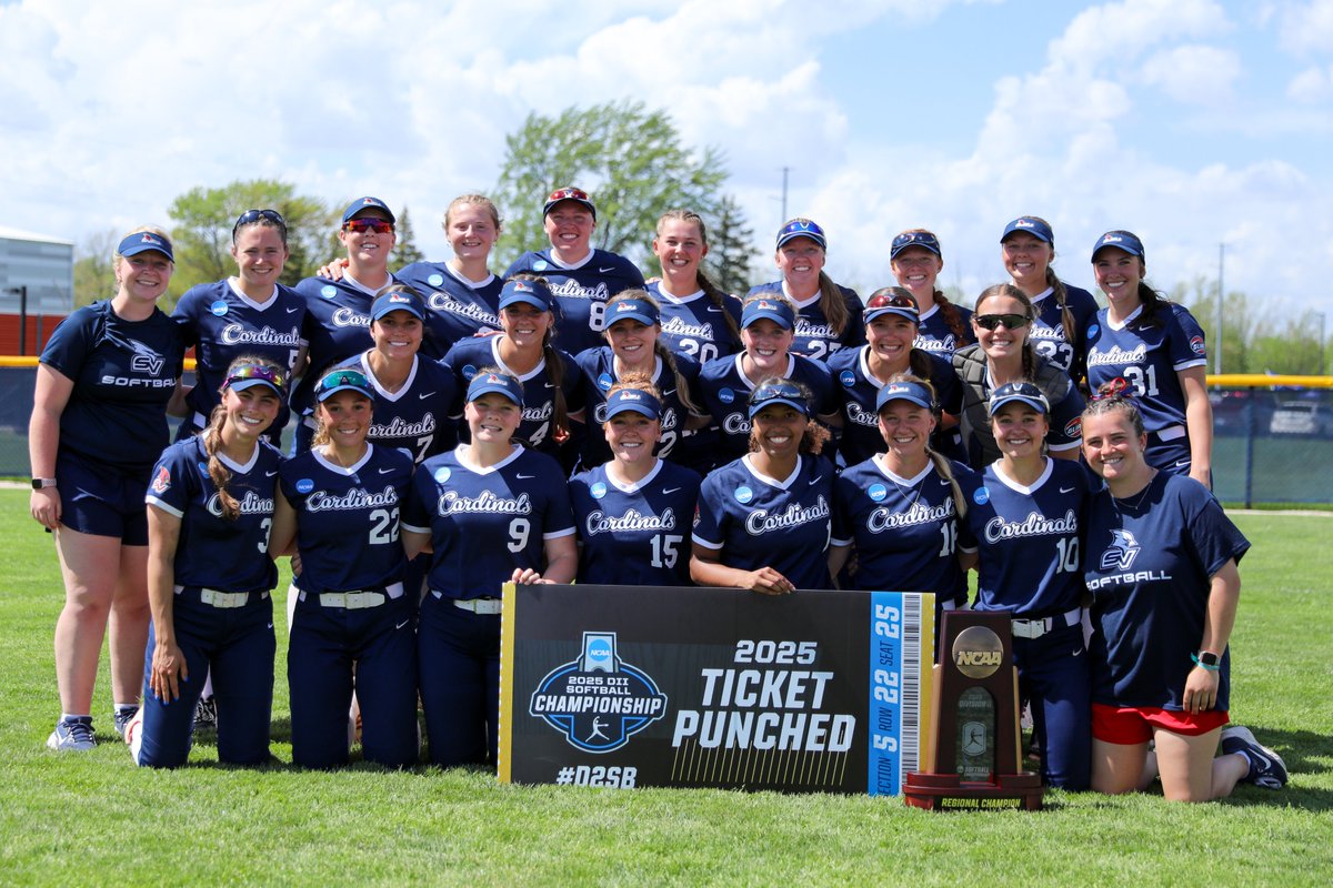 🏆2025 MIDWEST REGIONAL CHAMPIONS🏆

<a href="/SVSU_Softball/">Cardinal Softball</a> punches ticket to Chattanooga, Tennessee for the <a href="/NCAADII/">NCAA Division II</a> Softball Championships beginning on May 22. It is the first time for the Cardinals to advance to the Championship since 2011🎟️ #BeaksUp #GoCards