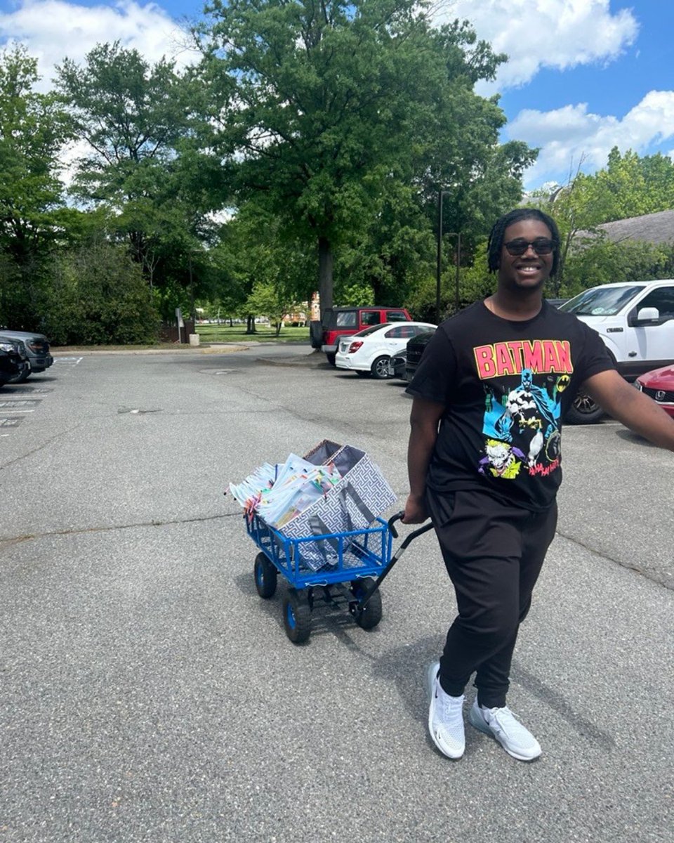 The SERVE Program, along with RMC Admissions, created 150 mental health care kits for teens and adults in Hanover with potential new yellow jackets!